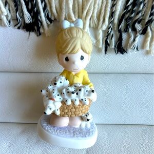 Precious Moments Disney 101 Dalmatians Figurine